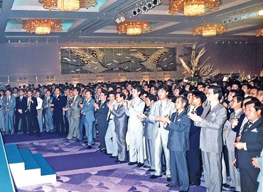 創立15周年パーティーの様子